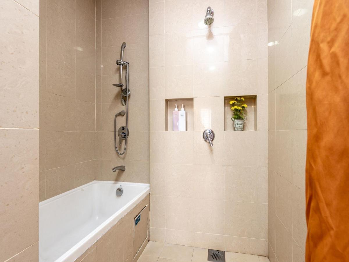 Sunway Suite 4Pax 1Min To Pyramid Mall Sunway Lagoon ペタリンジャヤ エクステリア 写真